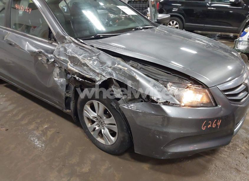 Photo 6 of 2011 Honda Accord 2.4 SE (VIN 1HGCP2F60BA018142)
