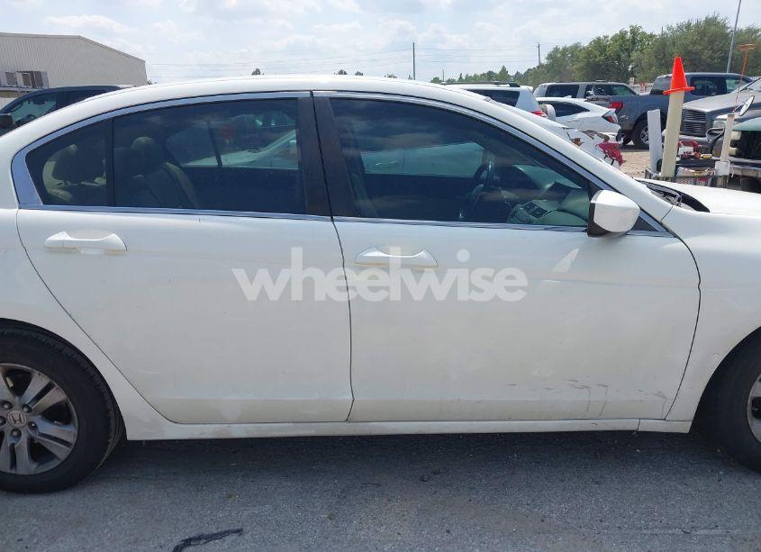 Photo 13 of 2011 Honda Accord 2.4 SE (VIN 1HGCP2F60BA048578)