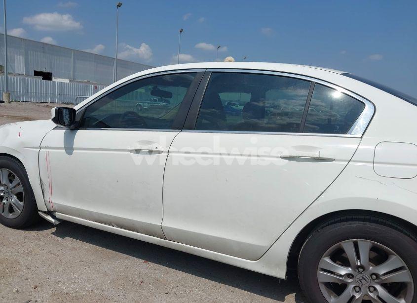 Photo 14 of 2011 Honda Accord 2.4 SE (VIN 1HGCP2F60BA048578)