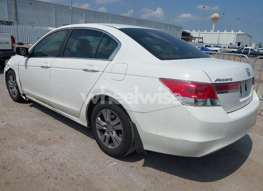 Photo 3 of 2011 Honda Accord 2.4 SE (VIN 1HGCP2F60BA048578)
