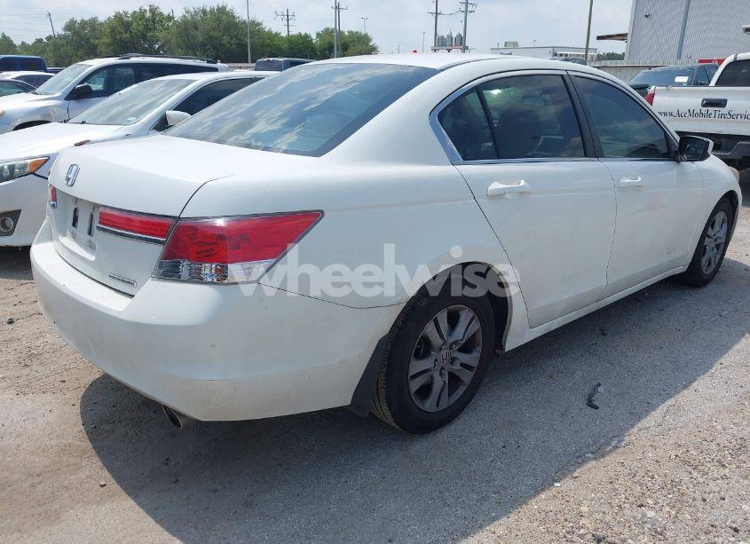 Photo 4 of 2011 Honda Accord 2.4 SE (VIN 1HGCP2F60BA048578)
