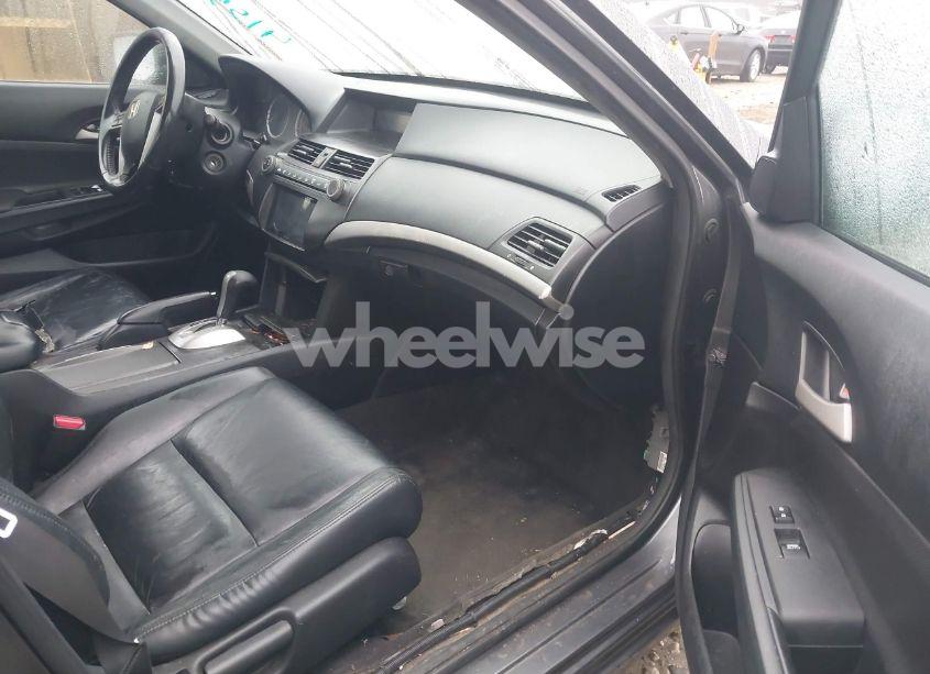 Photo 5 of 2011 Honda Accord 2.4 SE (VIN 1HGCP2F60BA119097)