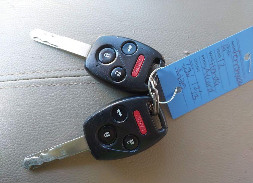 Photo 11 of 2012 Honda Accord 2.4 SE (VIN 1HGCP2F60CA031183)