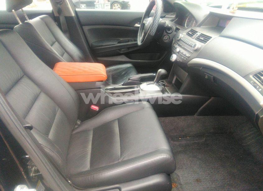 Photo 5 of 2011 Honda Accord 2.4 SE (VIN 1HGCP2F61BA069472)