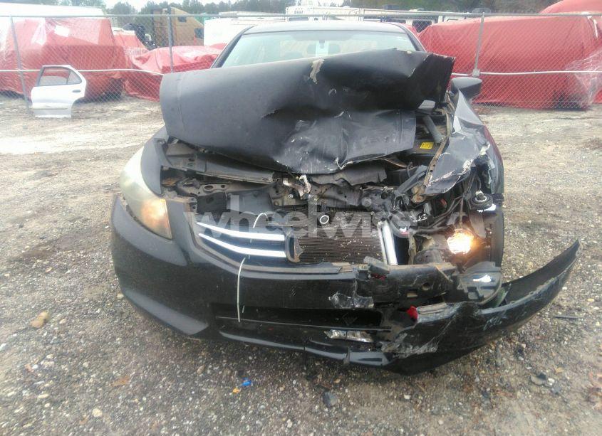 Photo 6 of 2011 Honda Accord 2.4 SE (VIN 1HGCP2F61BA069472)