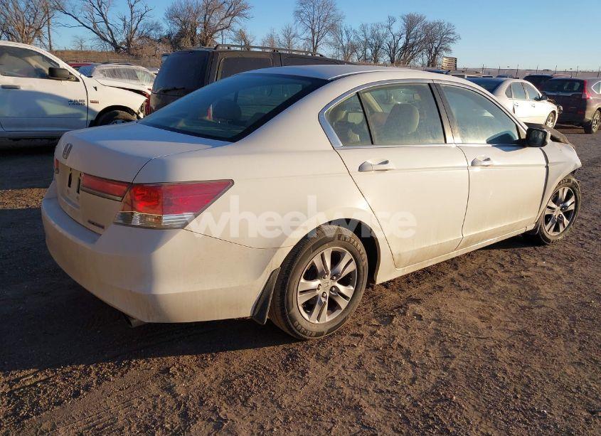Photo 4 of 2012 Honda Accord 2.4 SE (VIN 1HGCP2F61CA114931)