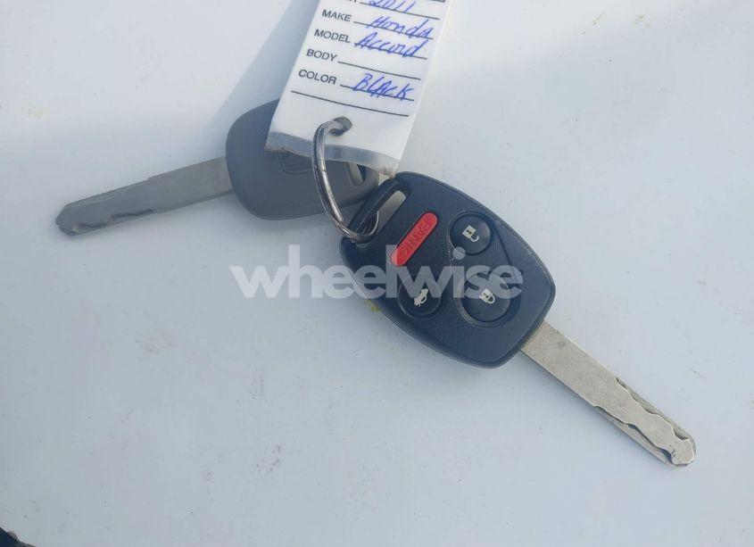 Photo 11 of 2011 Honda Accord 2.4 SE (VIN 1HGCP2F62BA077841)