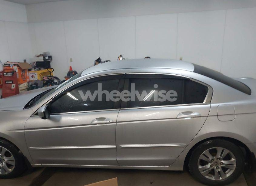 Photo 14 of 2011 Honda Accord 2.4 SE (VIN 1HGCP2F62BA093070)