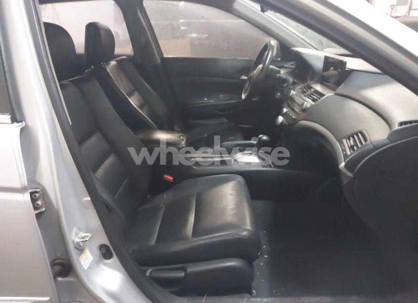 Photo 5 of 2011 Honda Accord 2.4 SE (VIN 1HGCP2F62BA093070)