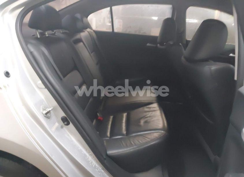 Photo 8 of 2011 Honda Accord 2.4 SE (VIN 1HGCP2F62BA093070)