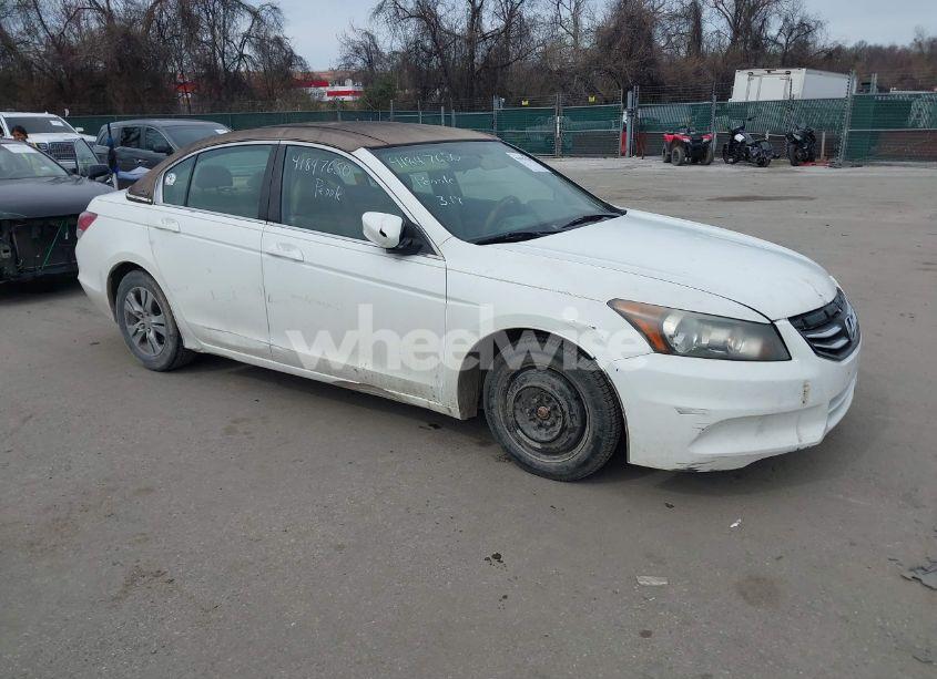 2011 Honda Accord 2.4 SE (VIN 1HGCP2F62BA103404) main photo