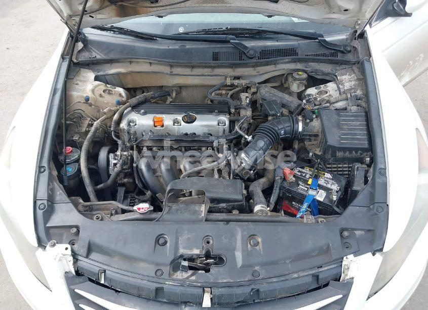 Photo 10 of 2011 Honda Accord 2.4 SE (VIN 1HGCP2F62BA103404)