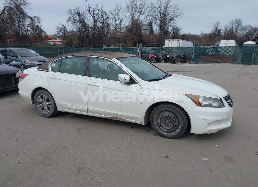 Photo 13 of 2011 Honda Accord 2.4 SE (VIN 1HGCP2F62BA103404)