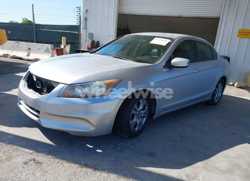 Photo 2 of 2011 Honda Accord 2.4 SE (VIN 1HGCP2F63BA152613)