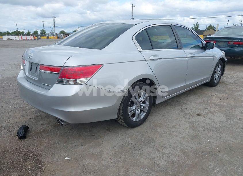 Photo 4 of 2011 Honda Accord 2.4 SE (VIN 1HGCP2F63BA152613)