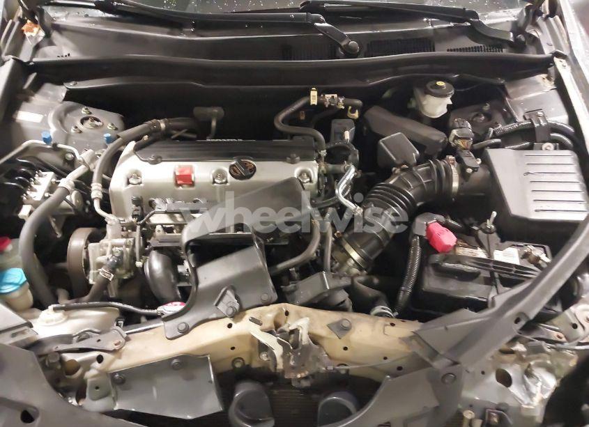 Photo 10 of 2012 Honda Accord 2.4 SE (VIN 1HGCP2F63CA241311)