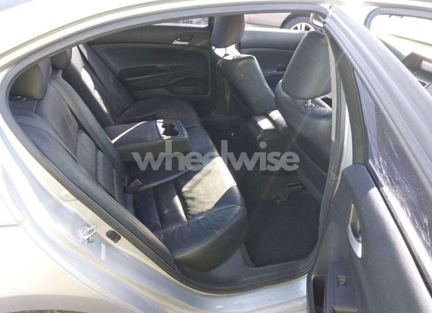 Photo 8 of 2011 Honda Accord 2.4 SE (VIN 1HGCP2F64BA122729)