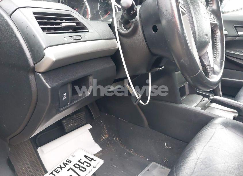 Photo 11 of 2012 Honda Accord 2.4 SE (VIN 1HGCP2F64CA048228)