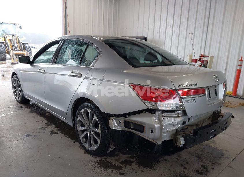 Photo 3 of 2012 Honda Accord 2.4 SE (VIN 1HGCP2F64CA066373)