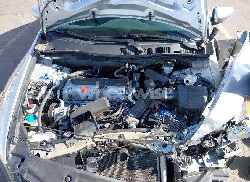 Photo 10 of 2012 Honda Accord 2.4 SE (VIN 1HGCP2F64CA157384)