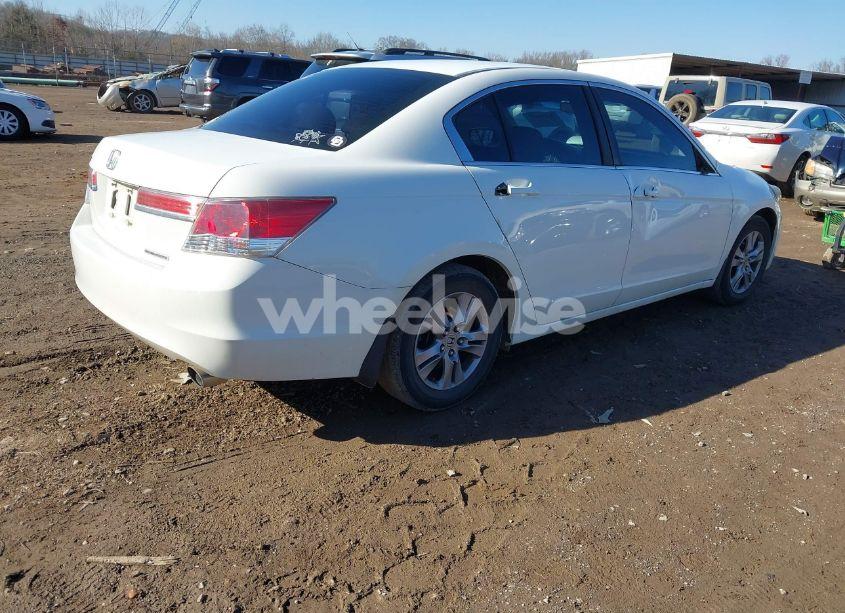 Photo 4 of 2012 Honda Accord 2.4 SE (VIN 1HGCP2F64CA202811)