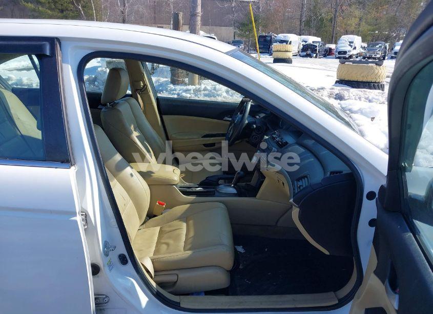 Photo 5 of 2012 Honda Accord 2.4 SE (VIN 1HGCP2F64CA239132)