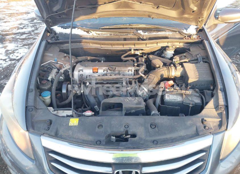 Photo 10 of 2011 Honda Accord 2.4 SE (VIN 1HGCP2F65BA002678)