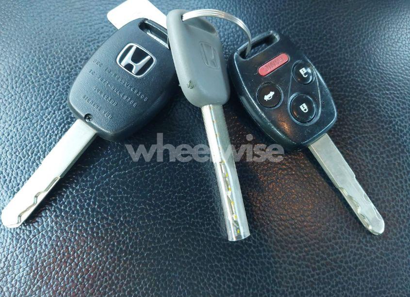 Photo 11 of 2011 Honda Accord 2.4 SE (VIN 1HGCP2F65BA002678)