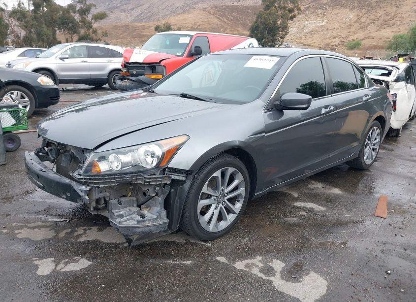 Photo 2 of 2011 Honda Accord 2.4 SE (VIN 1HGCP2F65BA110816)