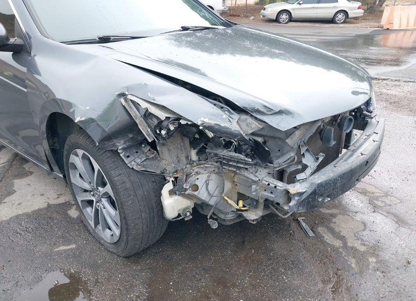 Photo 6 of 2011 Honda Accord 2.4 SE (VIN 1HGCP2F65BA110816)