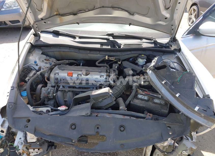Photo 10 of 2011 Honda Accord 2.4 SE (VIN 1HGCP2F65BA150815)
