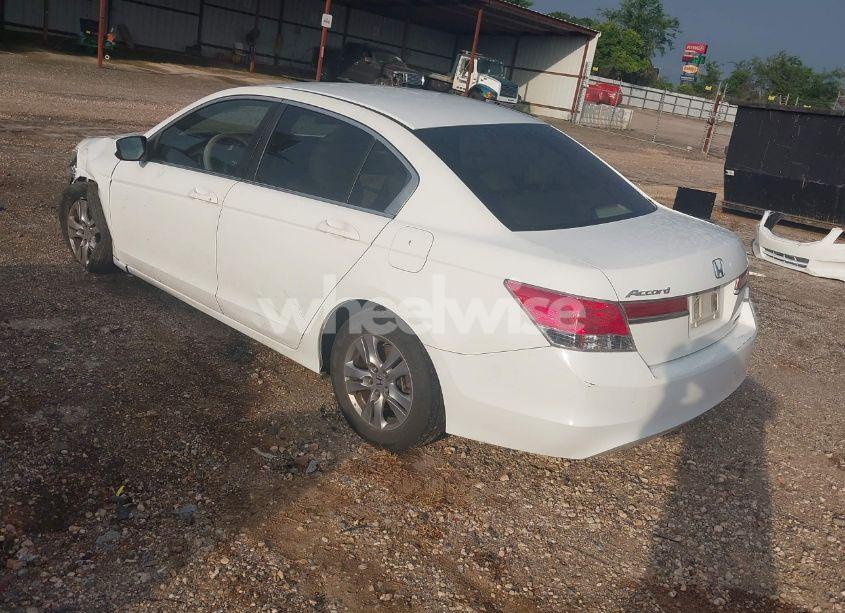 Photo 3 of 2011 Honda Accord 2.4 SE (VIN 1HGCP2F65BA156842)