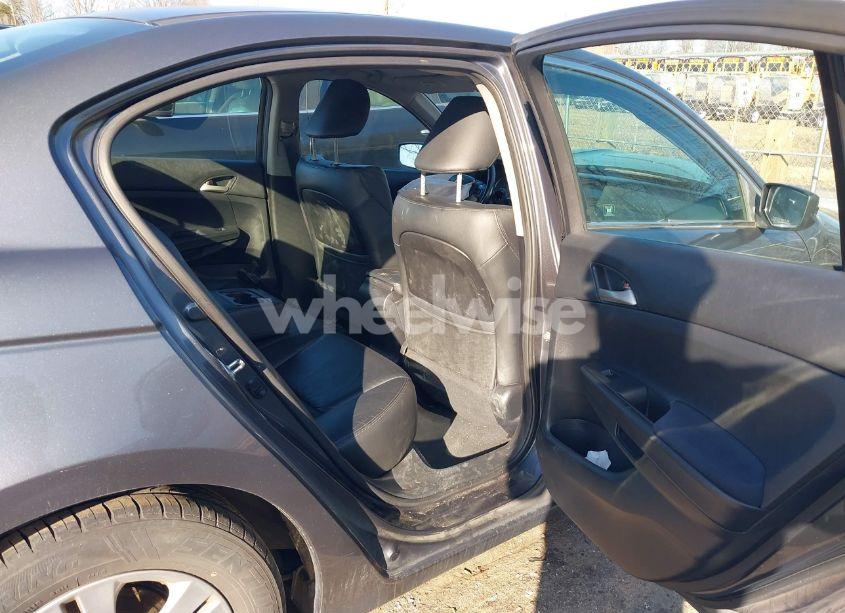 Photo 8 of 2012 Honda Accord 2.4 SE (VIN 1HGCP2F65CA083831)