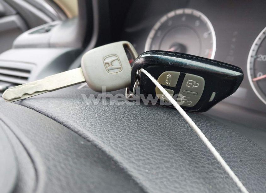 Photo 11 of 2011 Honda Accord 2.4 SE (VIN 1HGCP2F66BA114759)