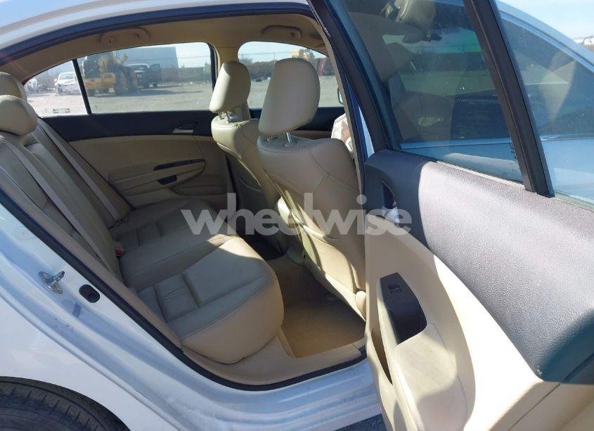 Photo 8 of 2012 Honda Accord 2.4 SE (VIN 1HGCP2F66CA008832)