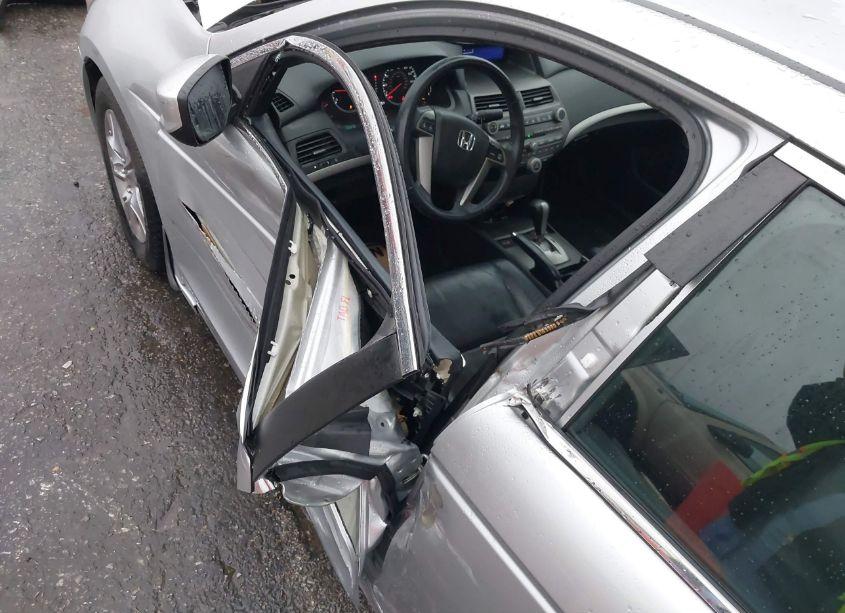 Photo 17 of 2012 Honda Accord 2.4 SE (VIN 1HGCP2F66CA066388)