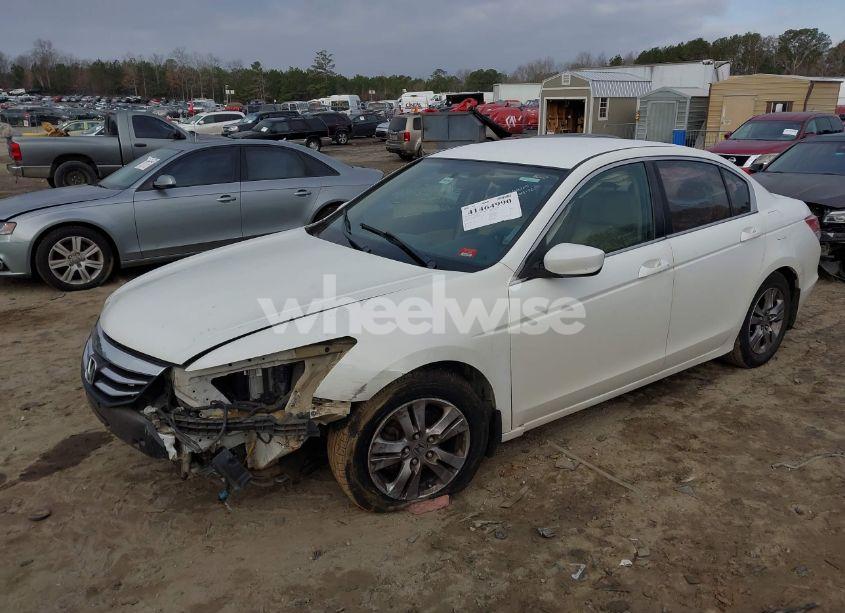 Photo 2 of 2012 Honda Accord 2.4 SE (VIN 1HGCP2F66CA067797)