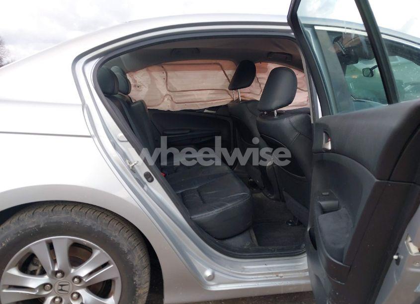 Photo 8 of 2012 Honda Accord 2.4 SE (VIN 1HGCP2F66CA094028)