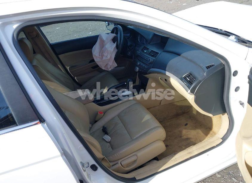 Photo 5 of 2012 Honda Accord 2.4 SE (VIN 1HGCP2F66CA133605)