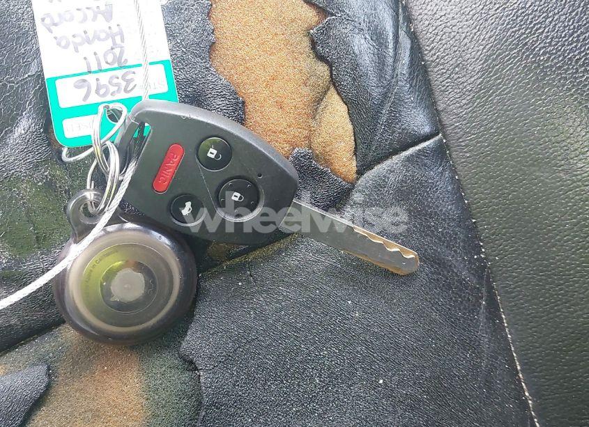 Photo 11 of 2011 Honda Accord 2.4 SE (VIN 1HGCP2F67BA031941)