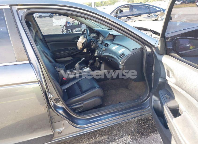 Photo 5 of 2011 Honda Accord 2.4 SE (VIN 1HGCP2F67BA056757)