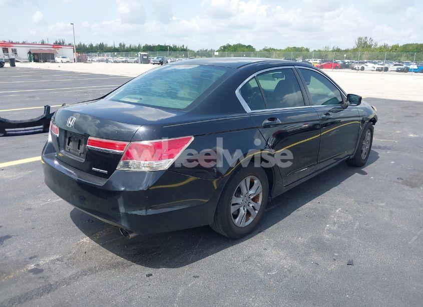 Photo 4 of 2011 Honda Accord 2.4 SE (VIN 1HGCP2F67BA101924)