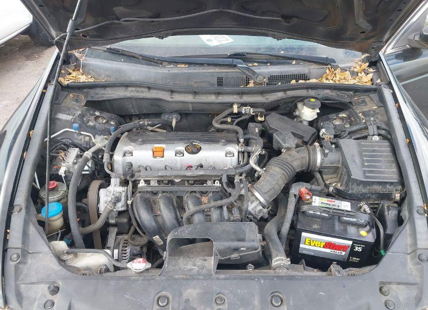 Photo 10 of 2011 Honda Accord 2.4 SE (VIN 1HGCP2F67BA129352)