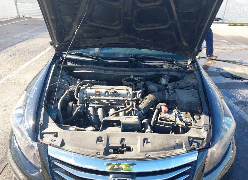 Photo 10 of 2012 Honda Accord 2.4 SE (VIN 1HGCP2F67CA096001)