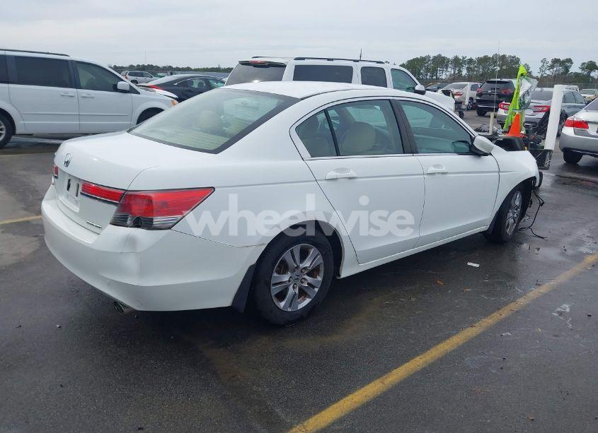 Photo 4 of 2012 Honda Accord 2.4 SE (VIN 1HGCP2F67CA136531)