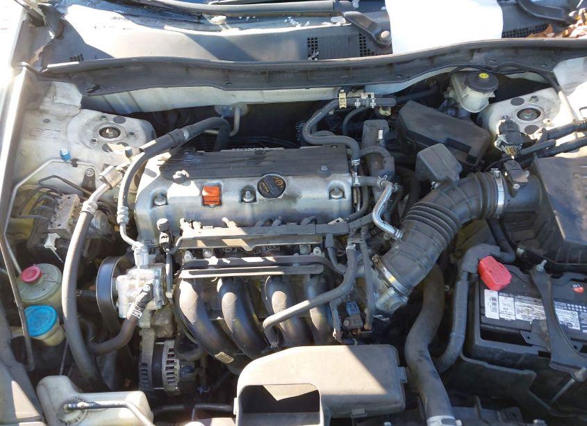 Photo 10 of 2011 Honda Accord 2.4 SE (VIN 1HGCP2F68BA017126)
