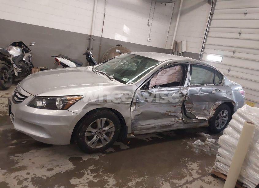 Photo 15 of 2011 Honda Accord 2.4 SE (VIN 1HGCP2F68BA033066)