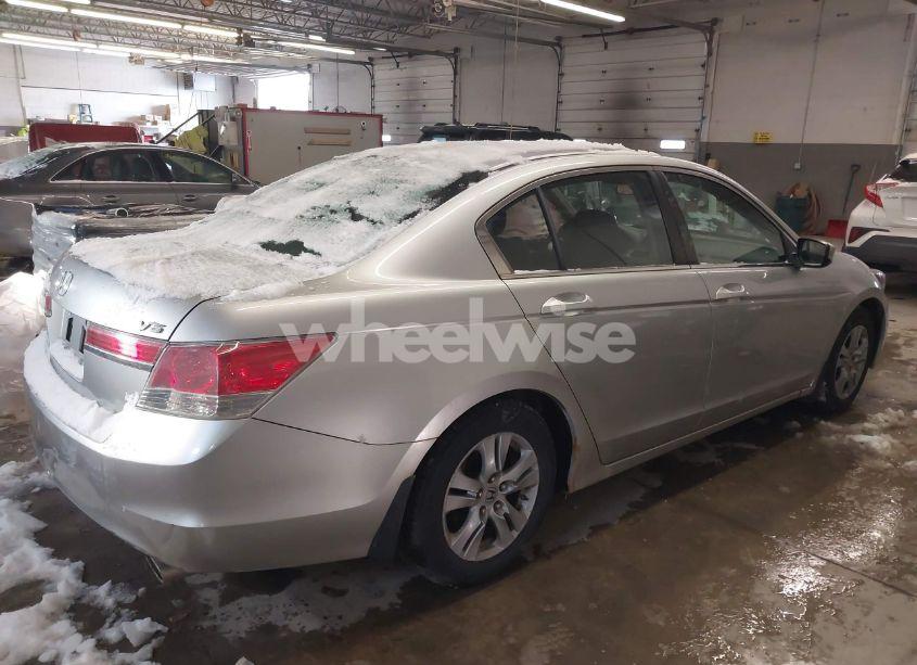 Photo 4 of 2011 Honda Accord 2.4 SE (VIN 1HGCP2F68BA033066)