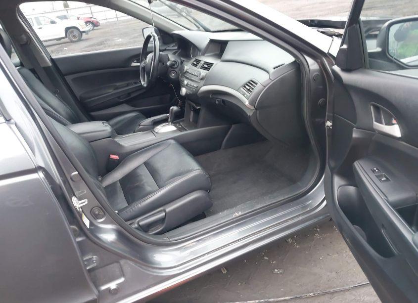 Photo 5 of 2011 Honda Accord 2.4 SE (VIN 1HGCP2F68BA082753)