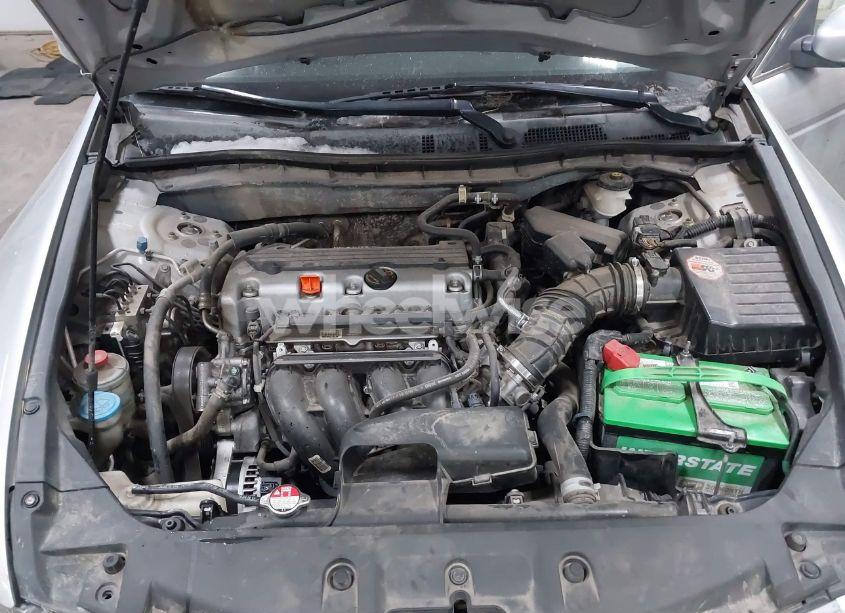 Photo 10 of 2011 Honda Accord 2.4 SE (VIN 1HGCP2F68BA117064)